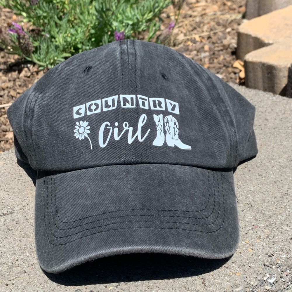 Black stonewashed baseball hat with Country girl